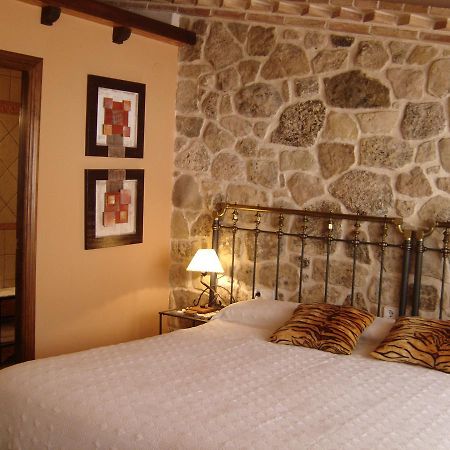 Hostal Casa Laure Y Mª Jose Arens de Lledo Dış mekan fotoğraf