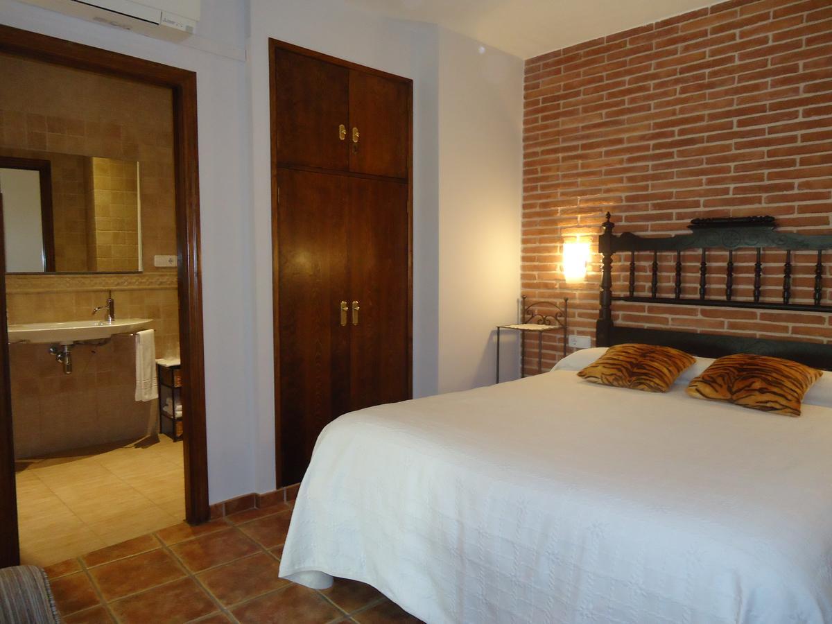Hostal Casa Laure Y Mª Jose Arens de Lledo Dış mekan fotoğraf